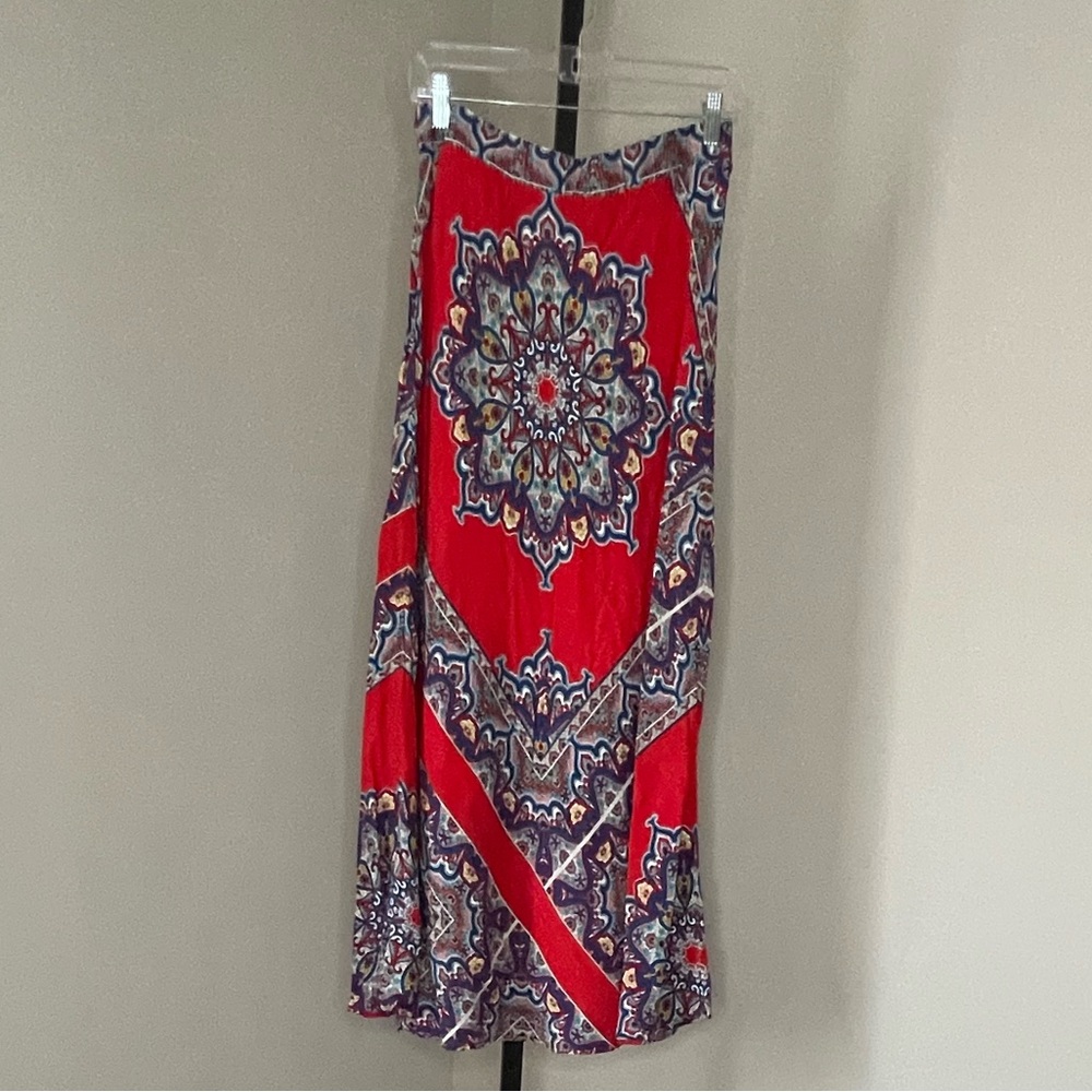 Bohemian skirt. Red. Beautiful pattern.